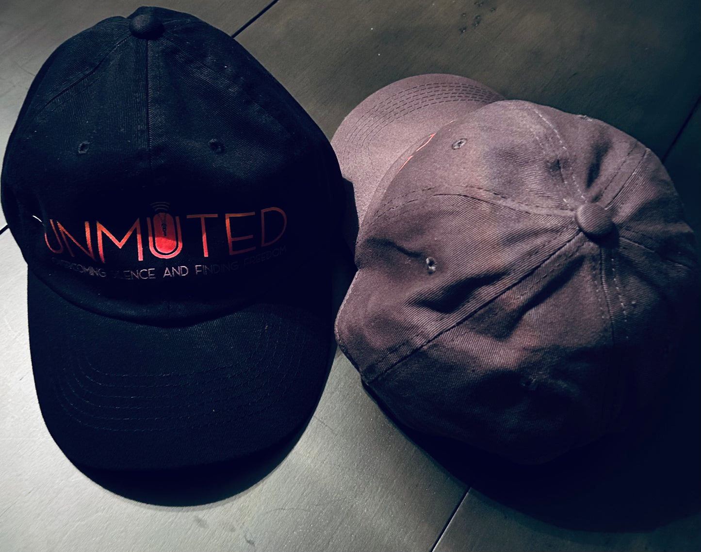 Unmuted Black Baseball Caps